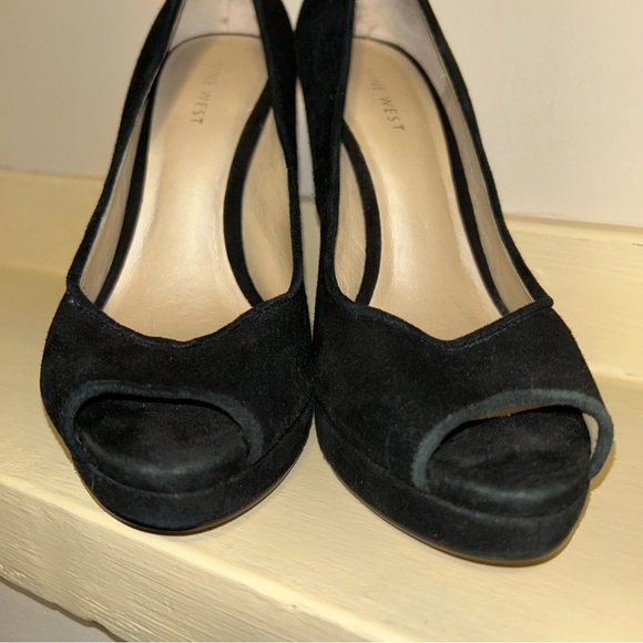 Nine West Leather Suede Open Peep Toe Heels w/ metal heel - Picture 7 of 11
